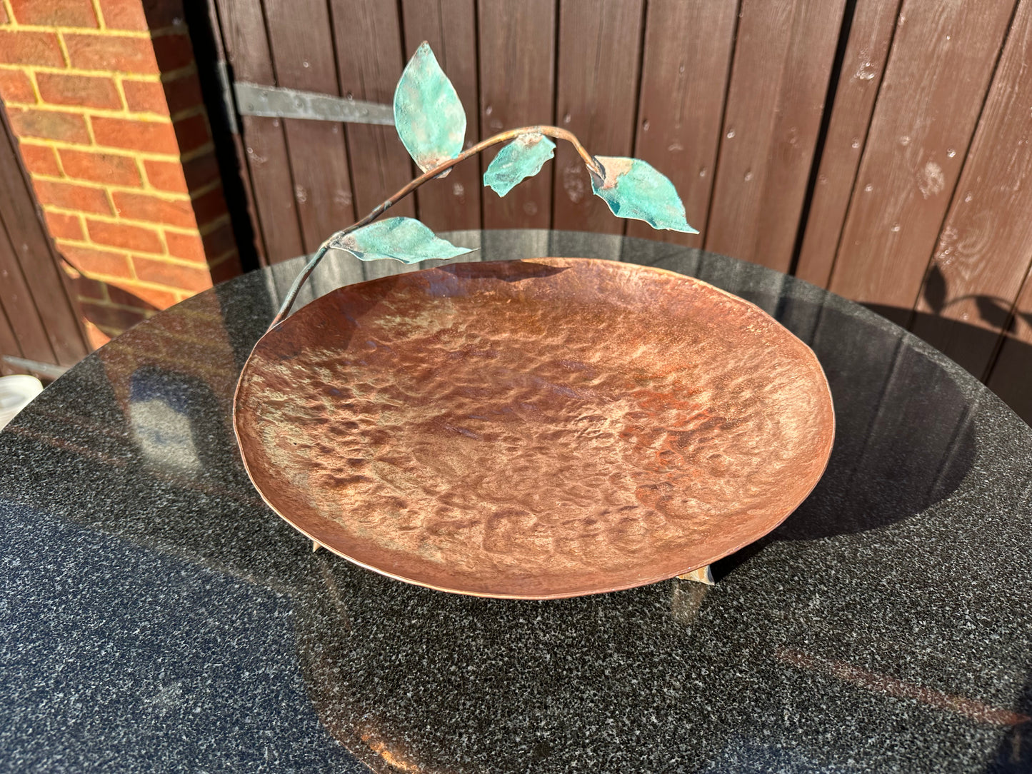 Table top or floor standing bird bath